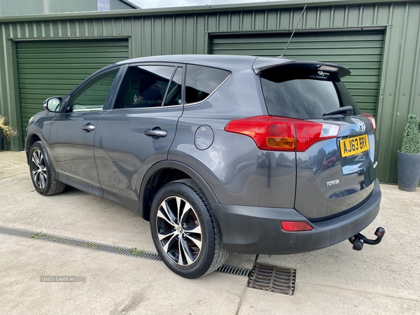 Toyota RAV4 DIESEL ESTATE in Armagh