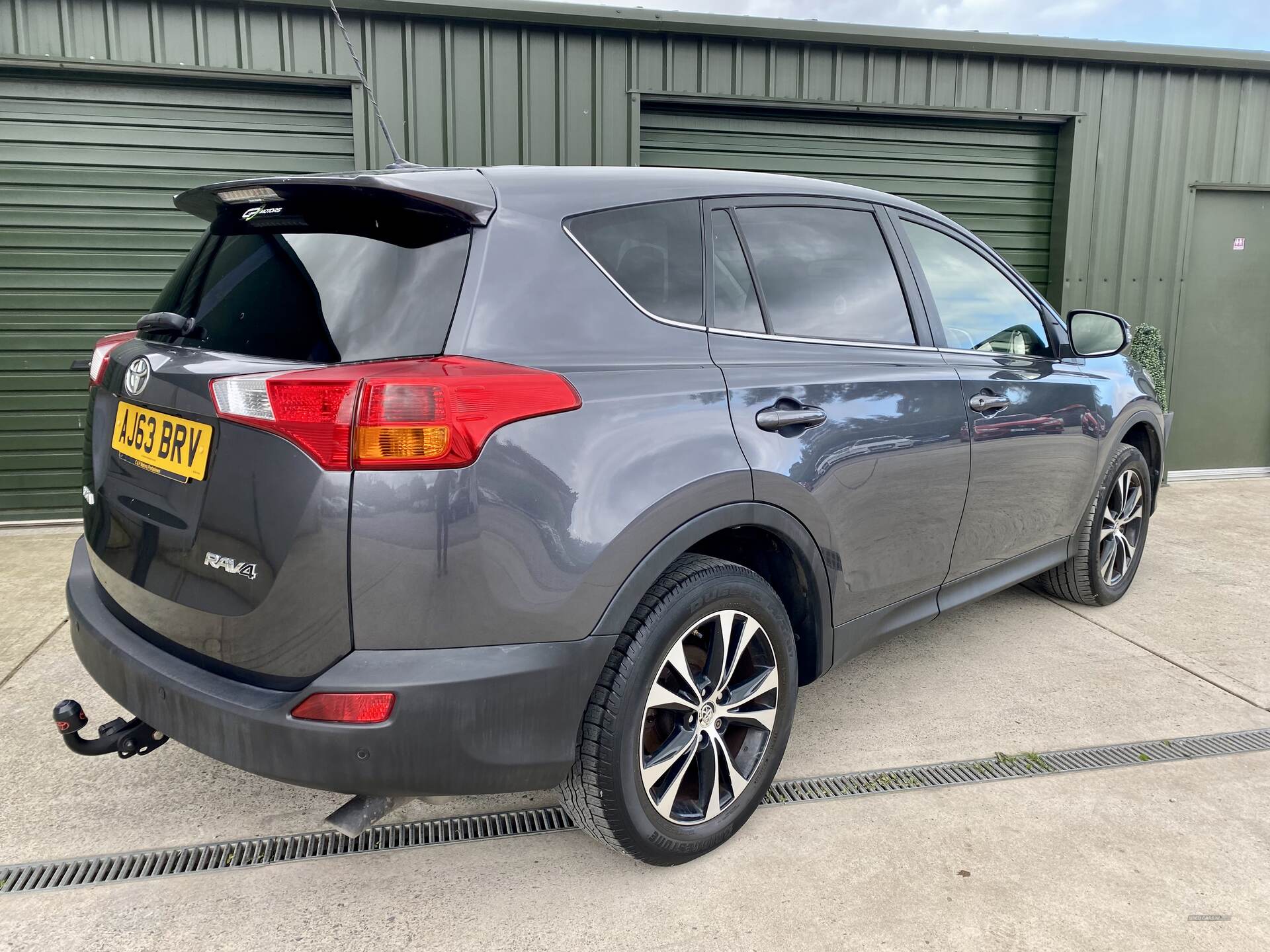 Toyota RAV4 DIESEL ESTATE in Armagh