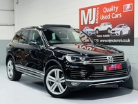 Volkswagen Touareg DIESEL ESTATE in Antrim