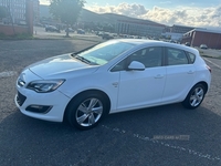 Vauxhall Astra 1.4i 16V SRi 5dr in Antrim