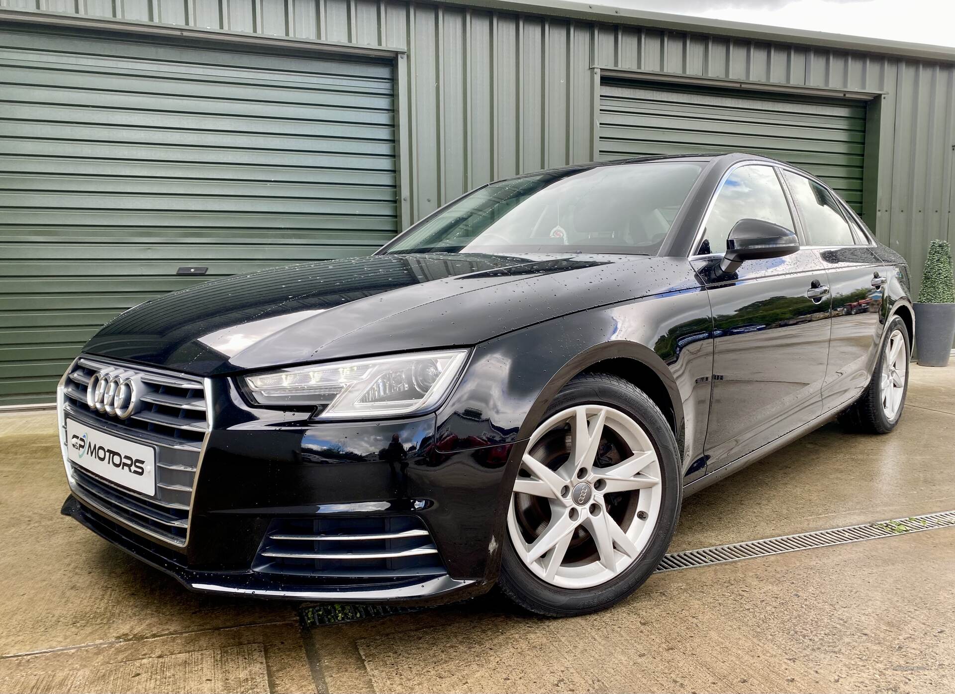 Audi A4 DIESEL SALOON in Armagh