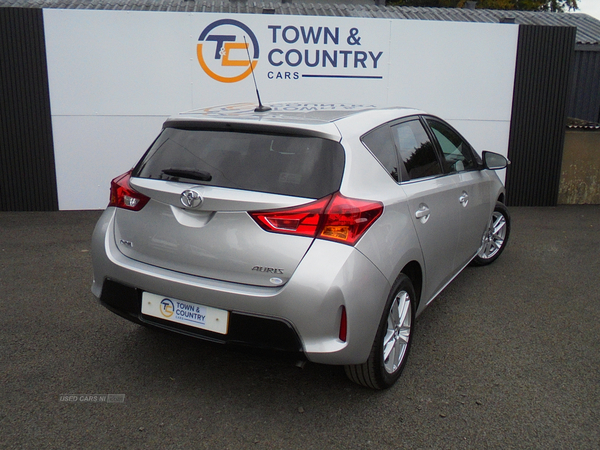 Toyota Auris DIESEL HATCHBACK in Antrim