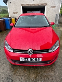 Volkswagen Golf 1.6 TDI 105 S 5dr in Down