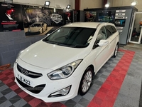 Hyundai i40 TOURER in Down