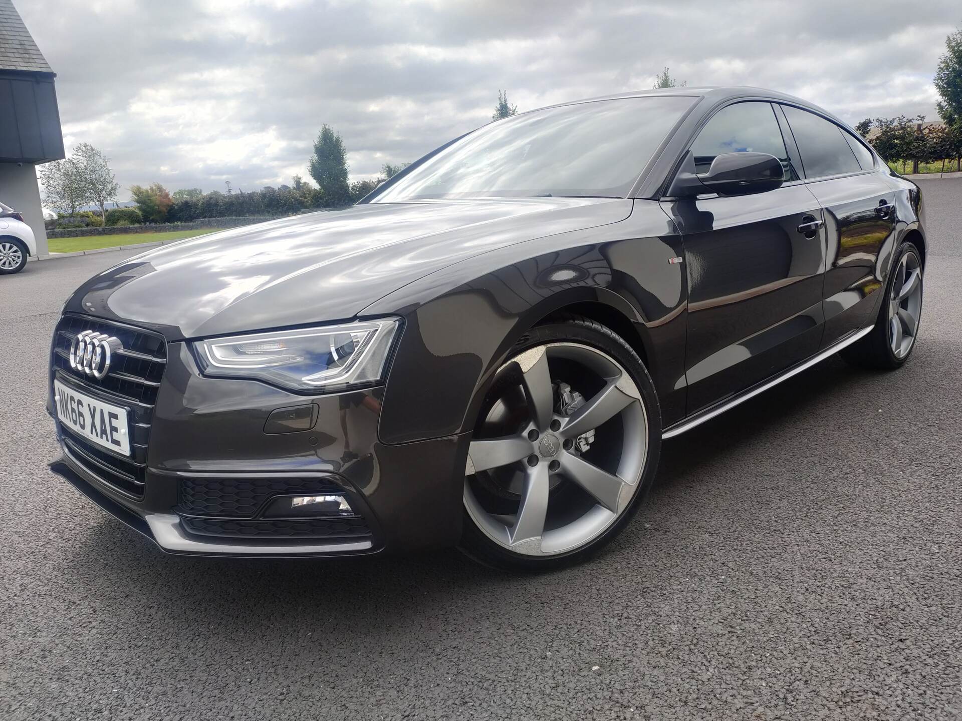 Audi A5 DIESEL SPORTBACK in Armagh