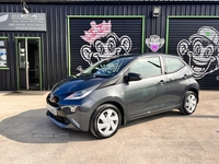 Toyota Aygo HATCHBACK in Down