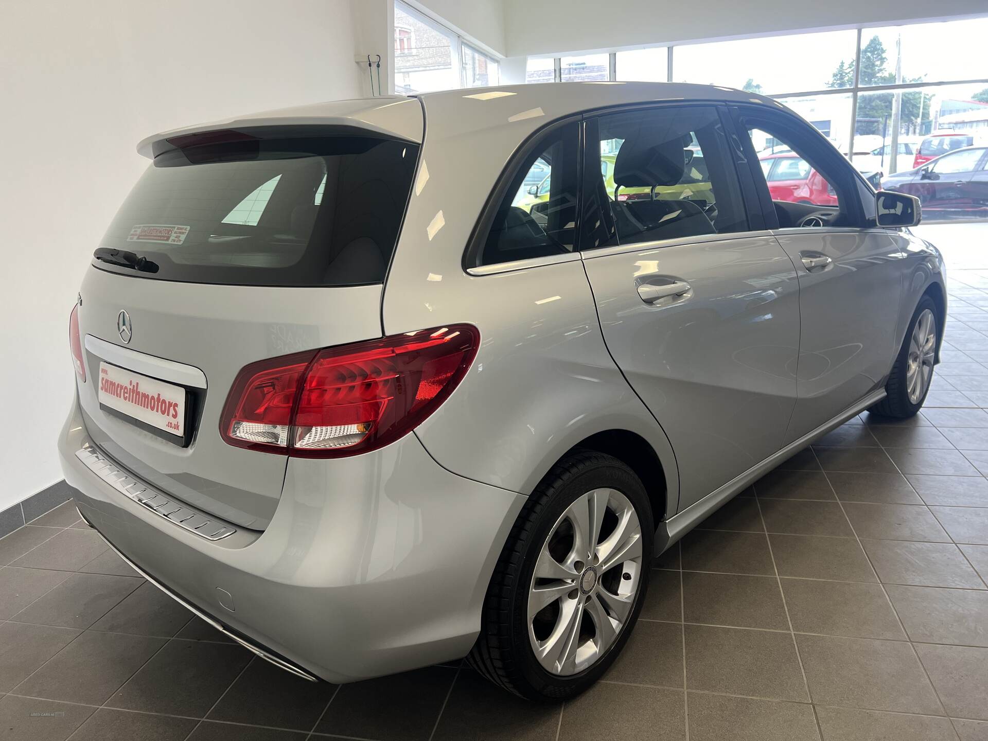 Mercedes B-Class DIESEL HATCHBACK in Antrim