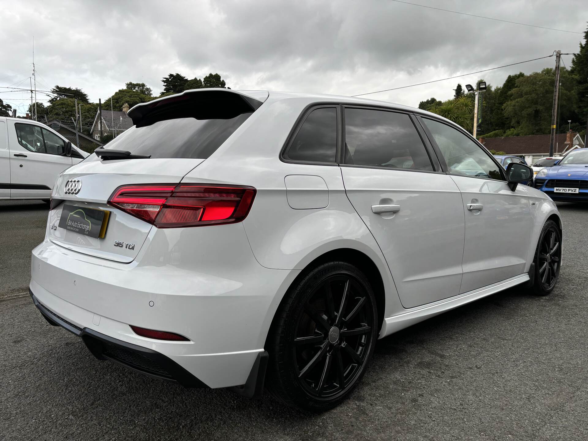 Audi A3 DIESEL SPORTBACK in Down