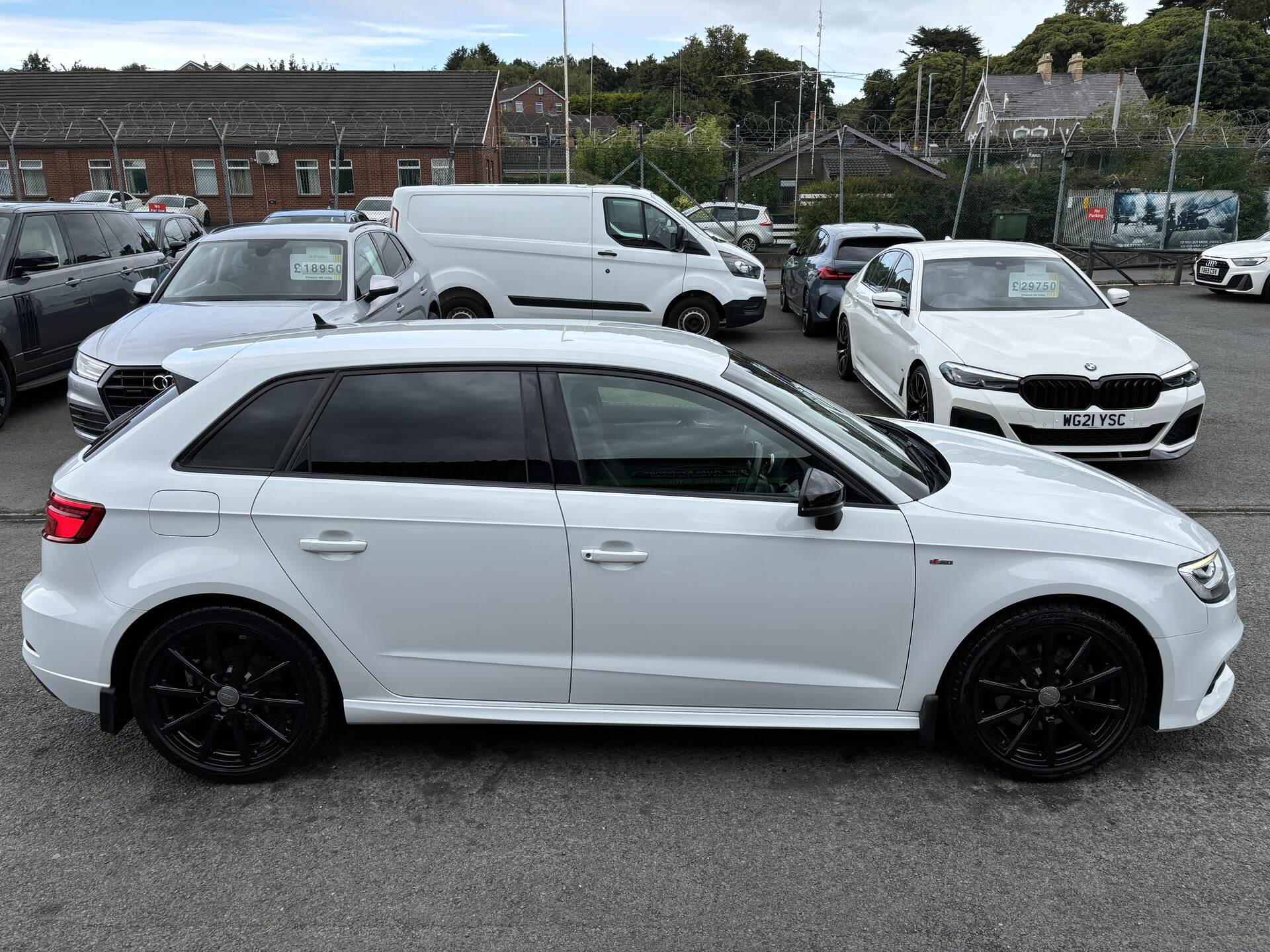 Audi A3 DIESEL SPORTBACK in Down