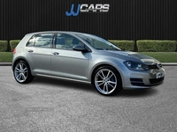 Volkswagen Golf 1.6 TDI 105 SE 5dr in Down