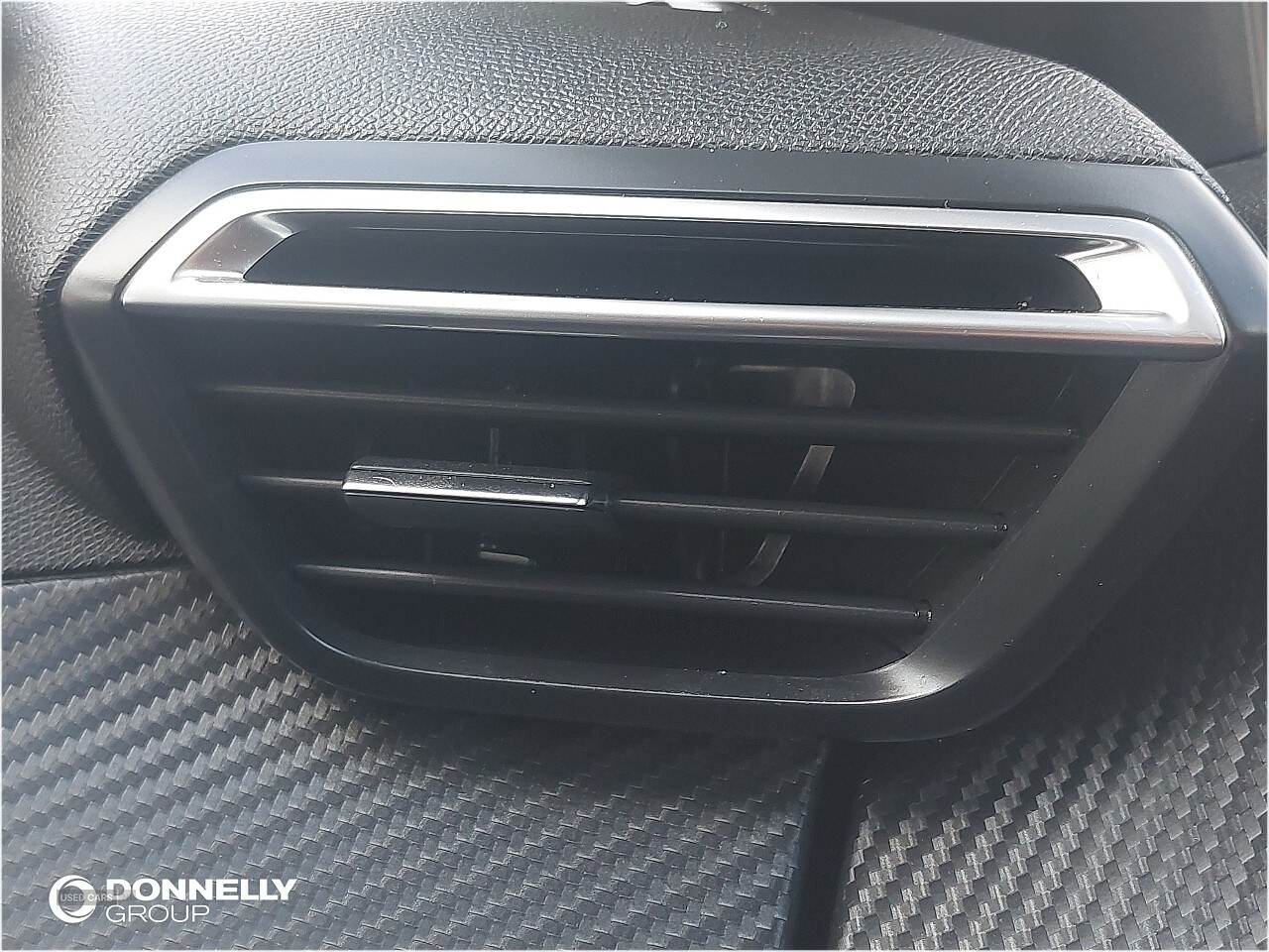 Sep 2021 Peugeot 208 1.2 PureTech 100 Allure 5dr