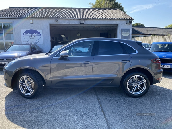 Porsche Macan DIESEL ESTATE in Down