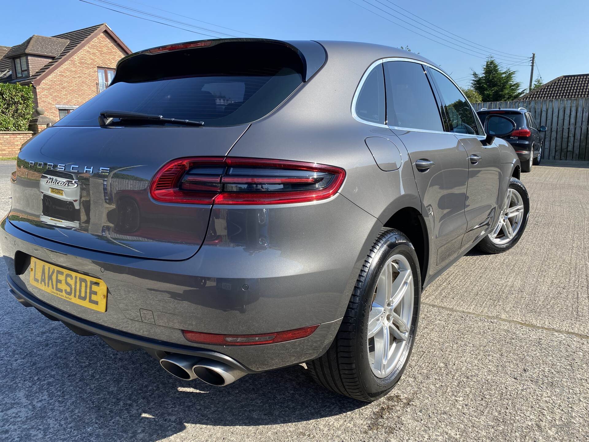 Porsche Macan DIESEL ESTATE in Down