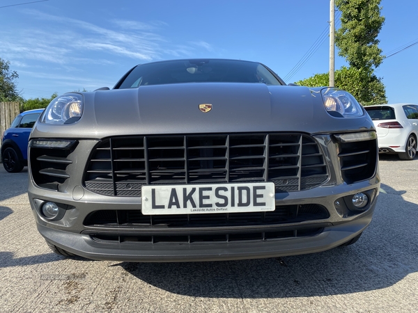 Porsche Macan DIESEL ESTATE in Down