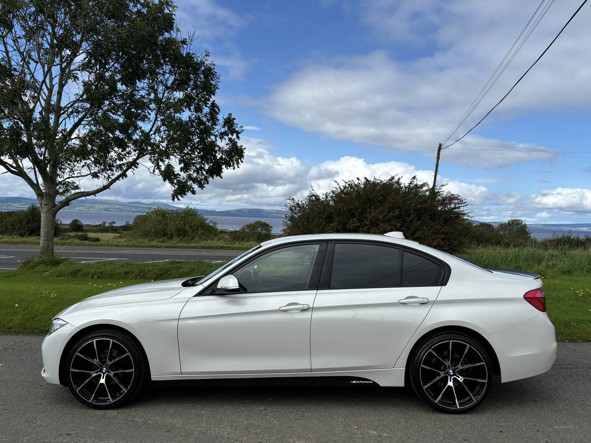 BMW 3 Series DIESEL SALOON in Derry / Londonderry