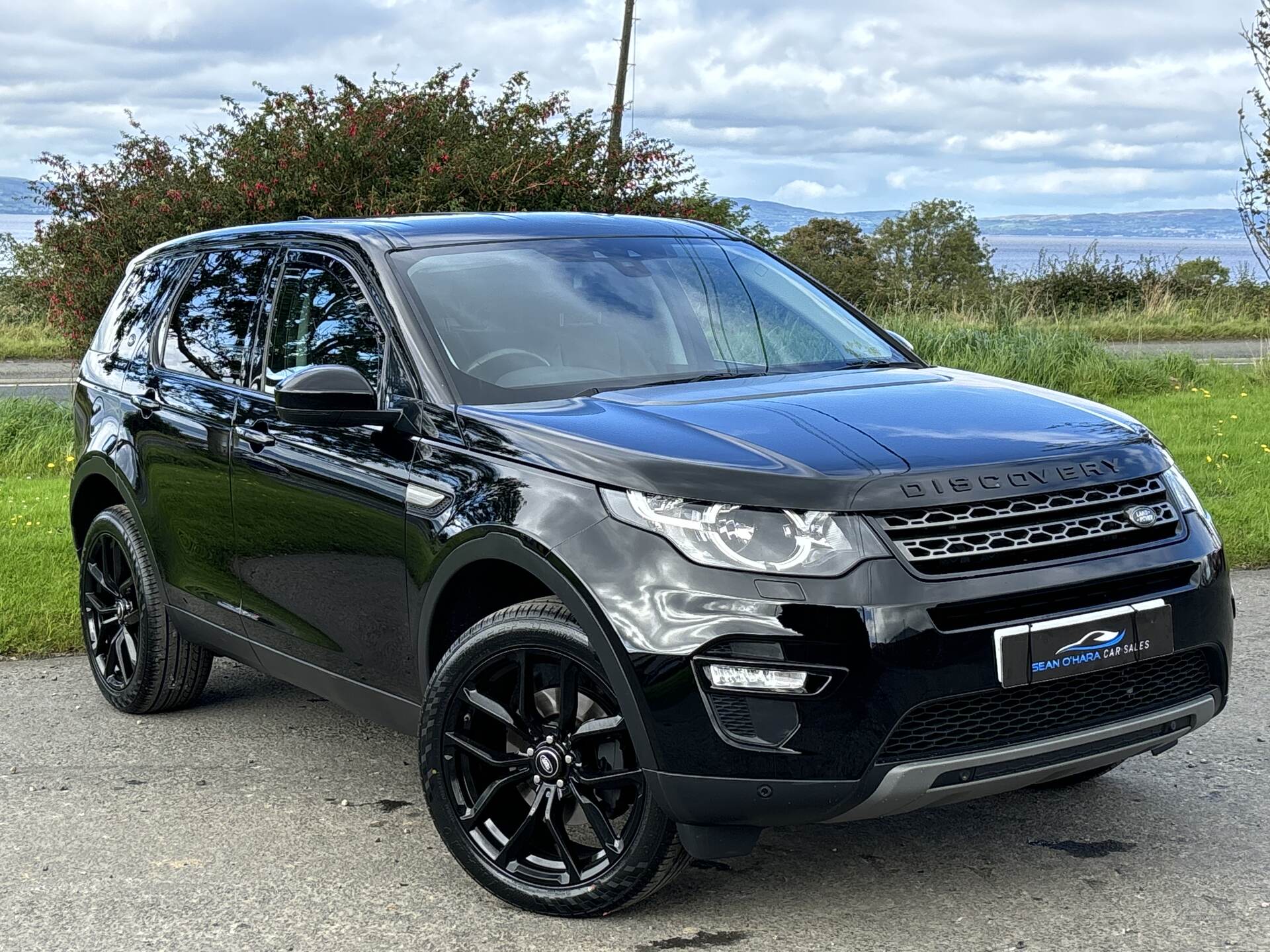 Land Rover Discovery Sport DIESEL SW in Derry / Londonderry