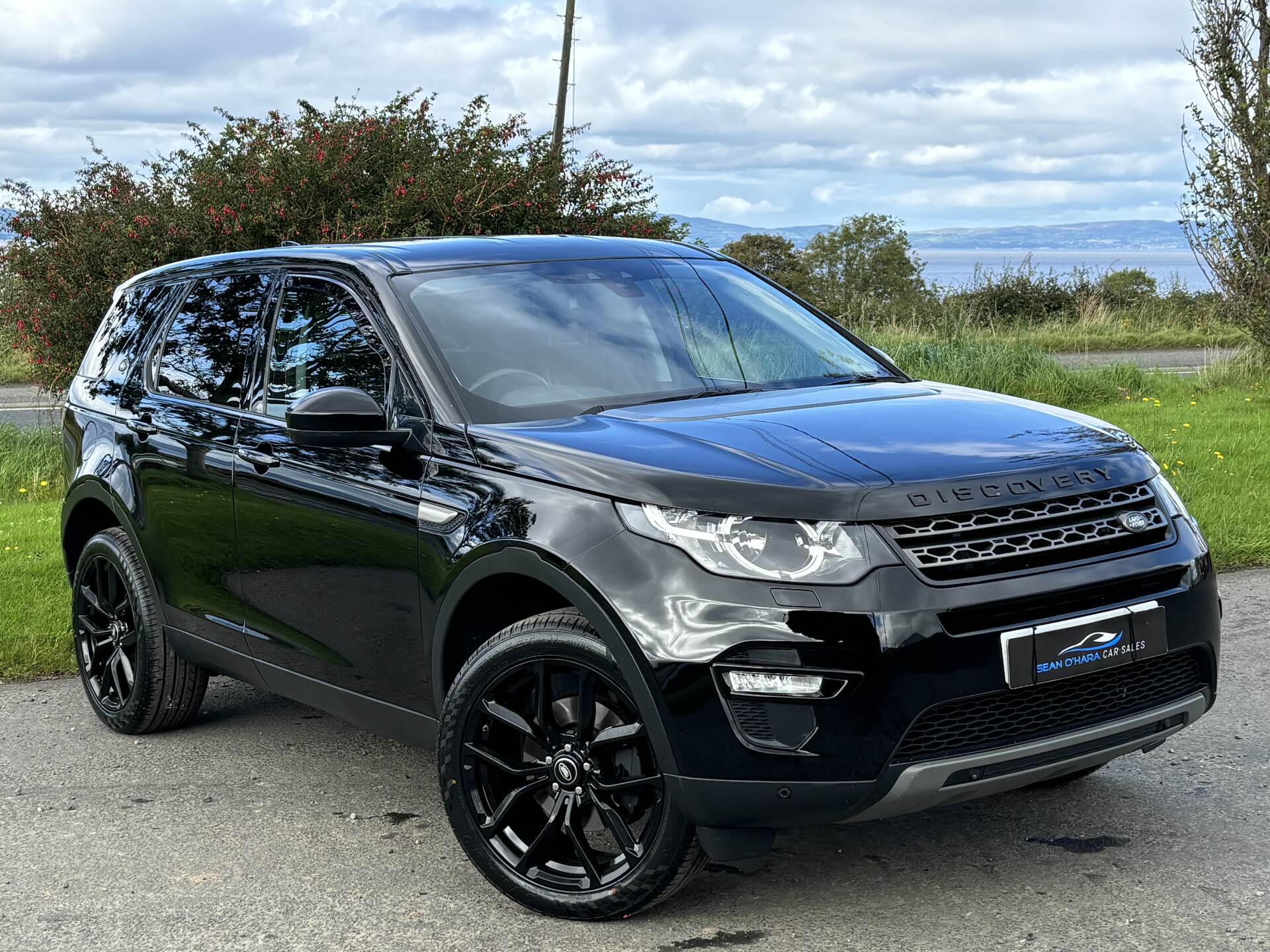 Land Rover Discovery Sport DIESEL SW in Derry / Londonderry