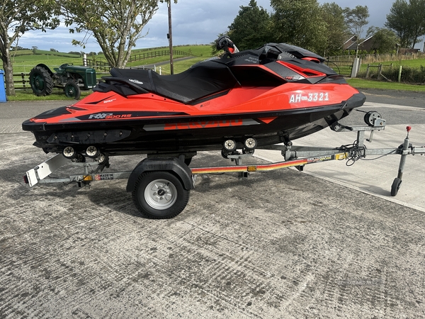 Sea-Doo RXP 300RS in Down