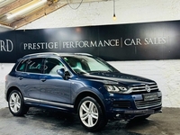 Volkswagen Touareg 3.0L V6 R-LINE TDI BLUEMOTION TECHNOLOGY 5d AUTO 242 BHP in Derry / Londonderry