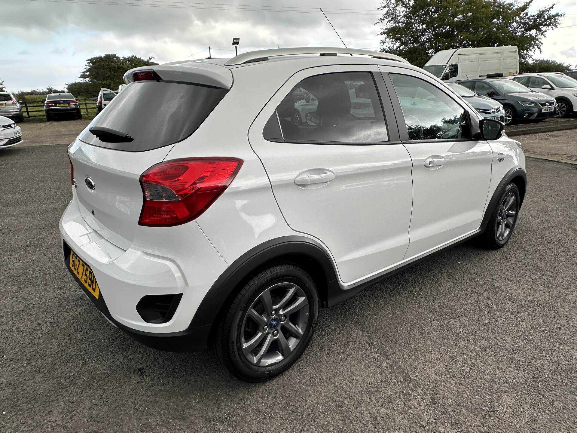 Ford Ka + HATCHBACK in Antrim