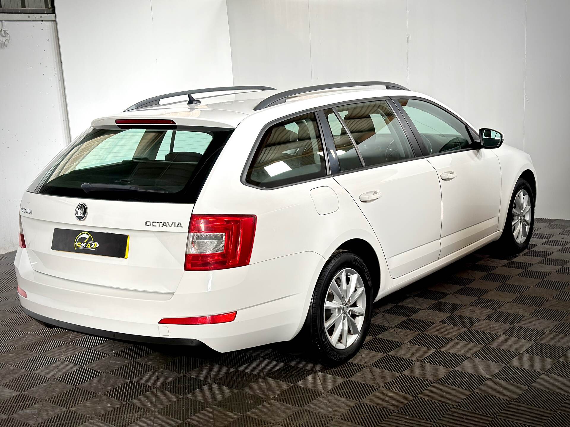 Skoda Octavia DIESEL ESTATE in Tyrone