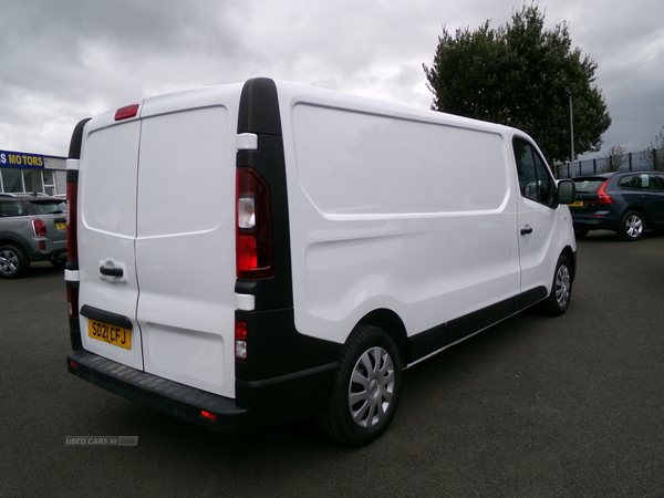 Renault Trafic LWB DIESEL in Derry / Londonderry