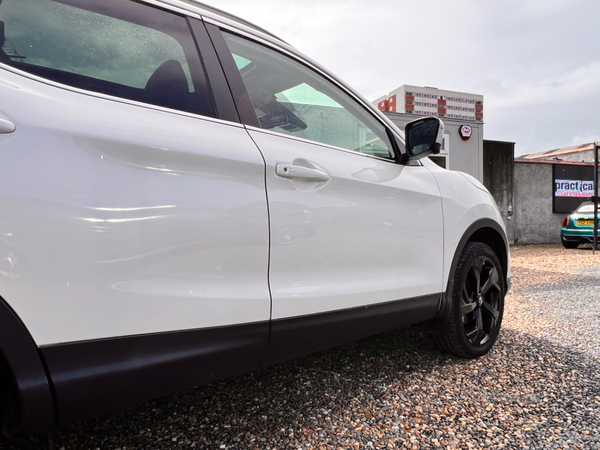 Nissan Qashqai DIESEL HATCHBACK in Antrim