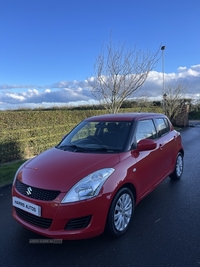 Suzuki Swift HATCHBACK in Down