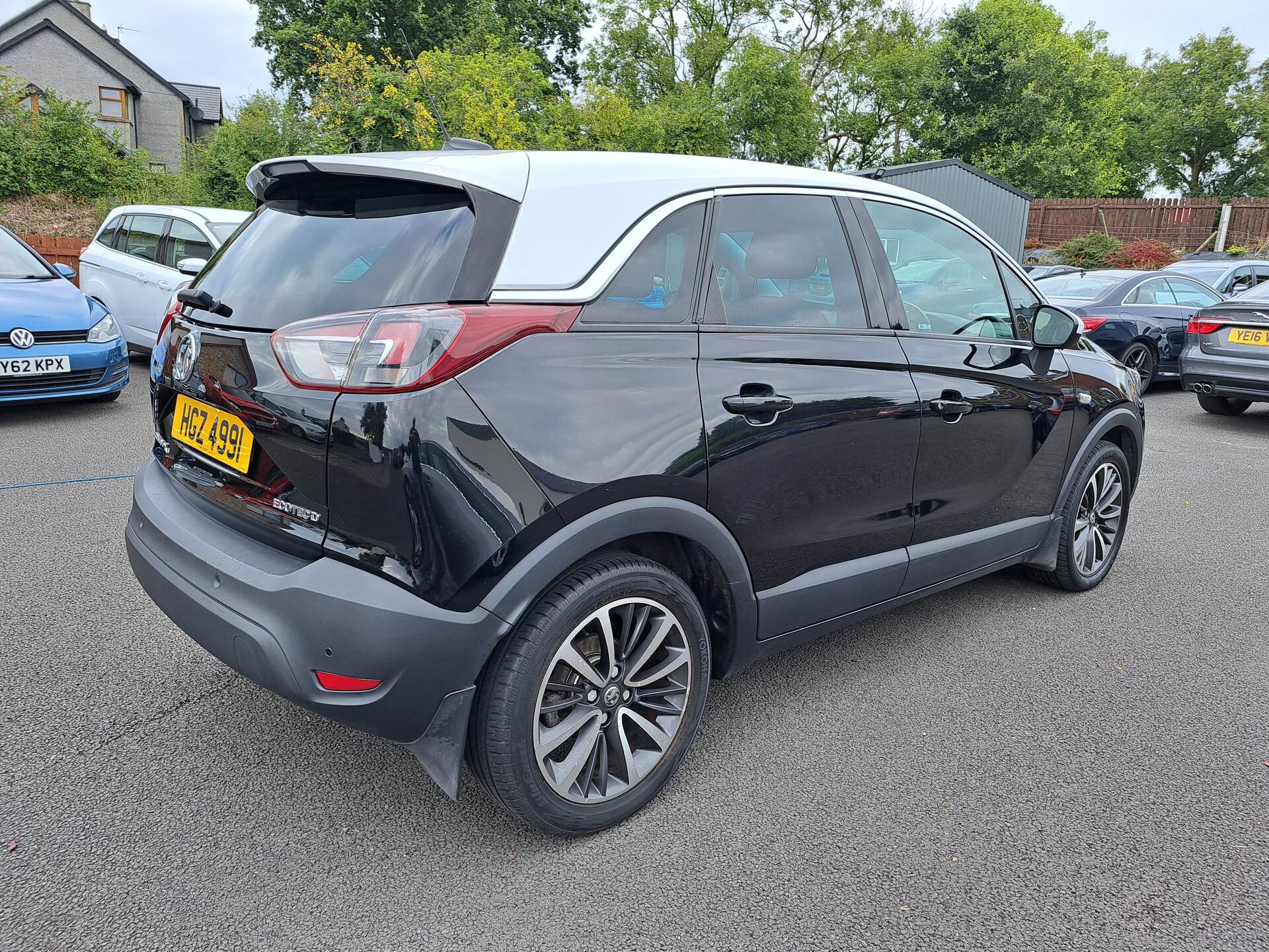 Vauxhall Crossland X DIESEL HATCHBACK in Antrim