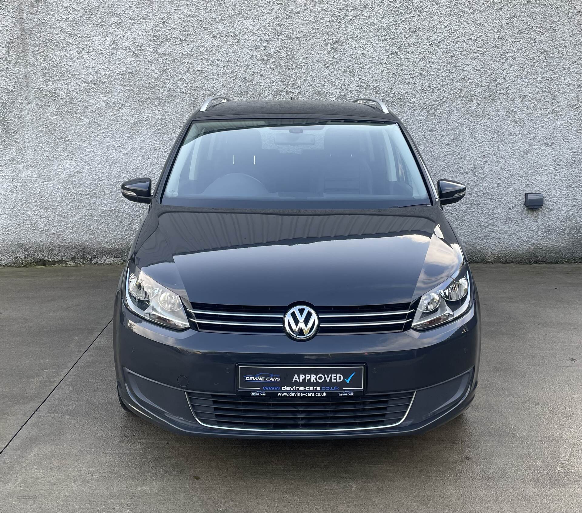 Volkswagen Touran DIESEL ESTATE in Tyrone