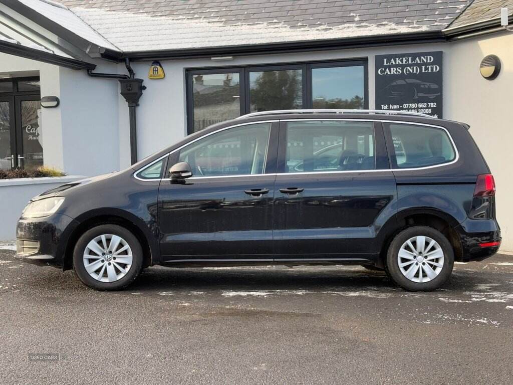 May 2017 Volkswagen Sharan 2.0 TDI CR BlueMotion Tech 150 SE Nav 5dr DSG