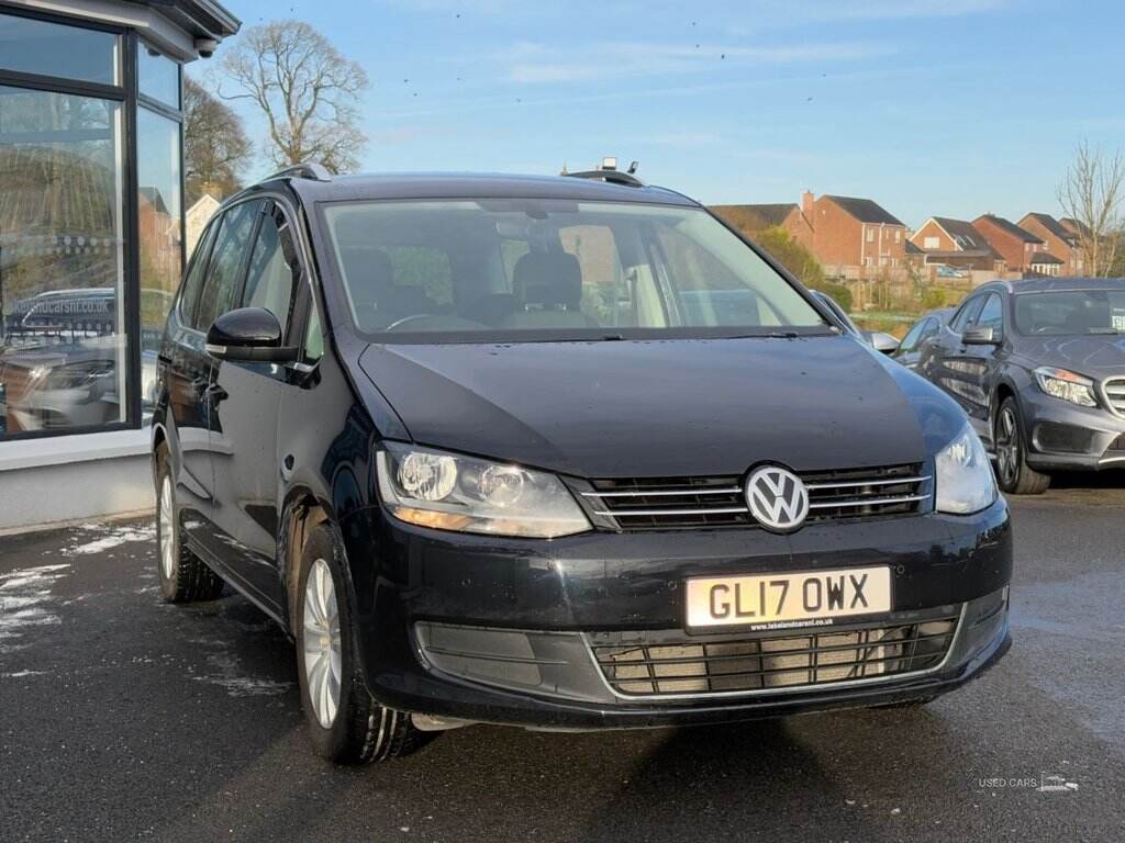 May 2017 Volkswagen Sharan 2.0 TDI CR BlueMotion Tech 150 SE Nav 5dr DSG
