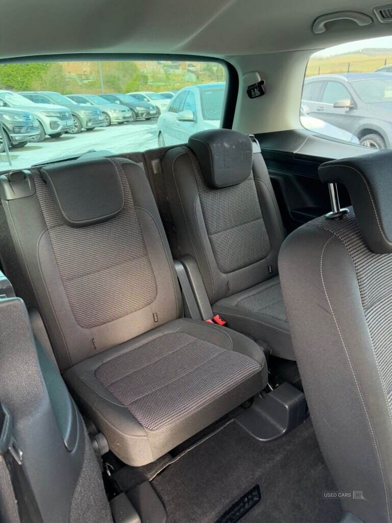 May 2017 Volkswagen Sharan 2.0 TDI CR BlueMotion Tech 150 SE Nav 5dr DSG