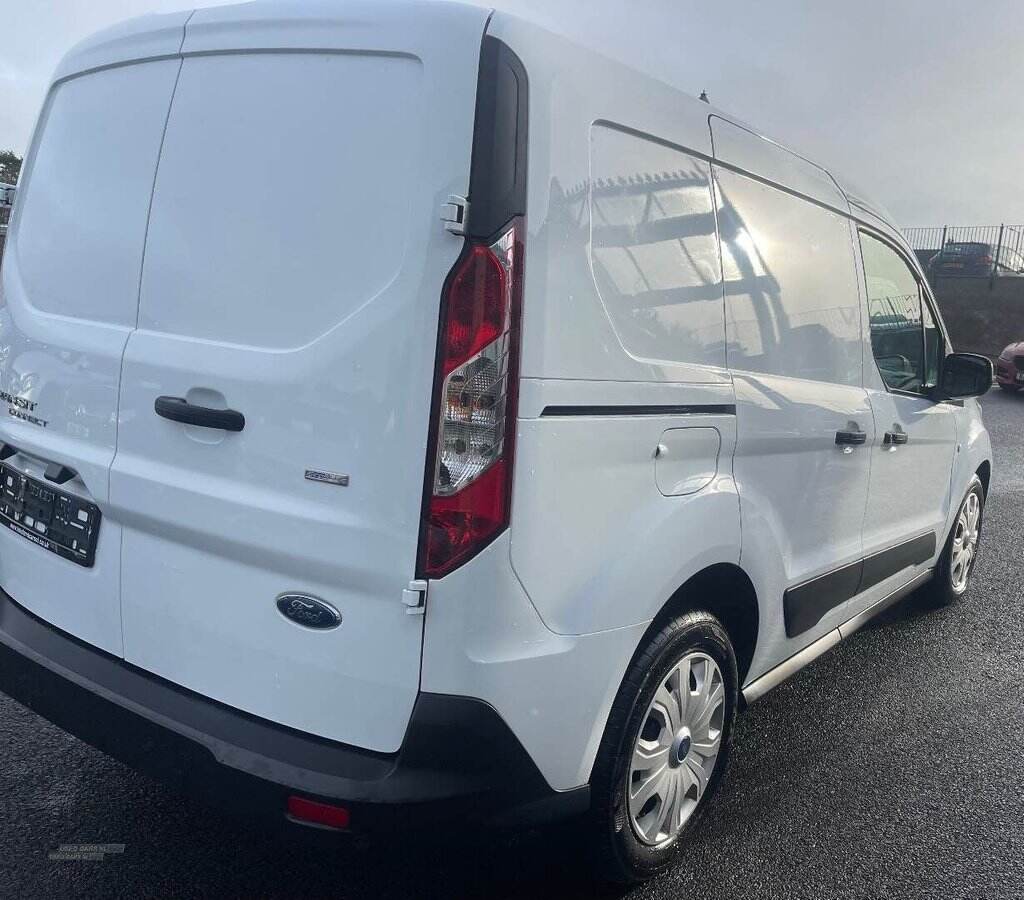 Feb 2019 Ford Transit Connect 1.5 EcoBlue 100ps Trend D/Cab Van