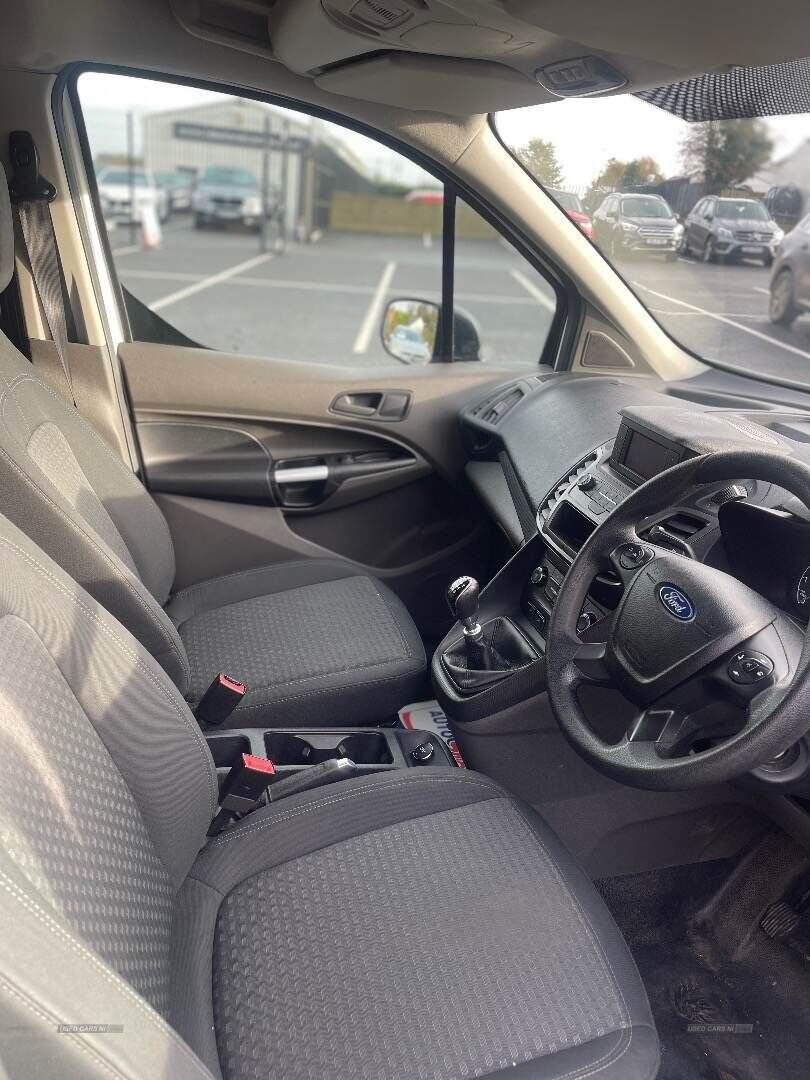 Feb 2019 Ford Transit Connect 1.5 EcoBlue 100ps Trend D/Cab Van