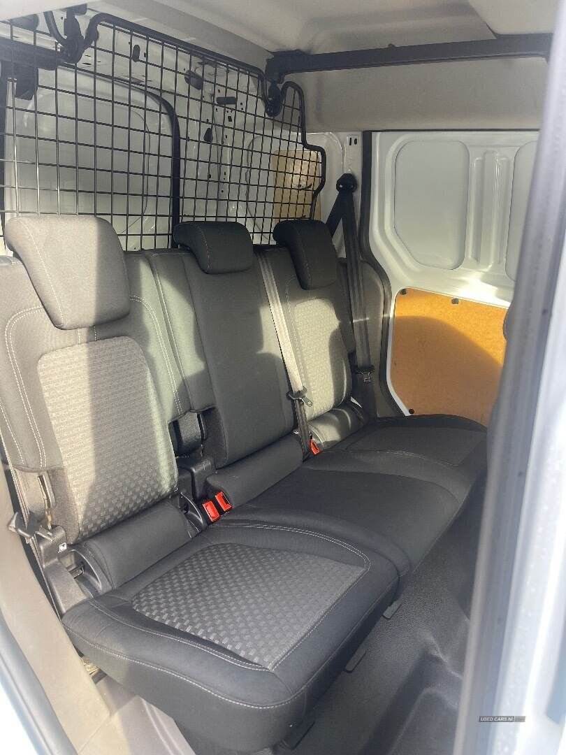 Feb 2019 Ford Transit Connect 1.5 EcoBlue 100ps Trend D/Cab Van