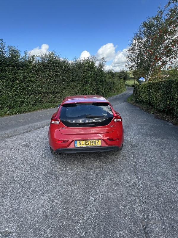 Volvo V40 DIESEL HATCHBACK in Armagh