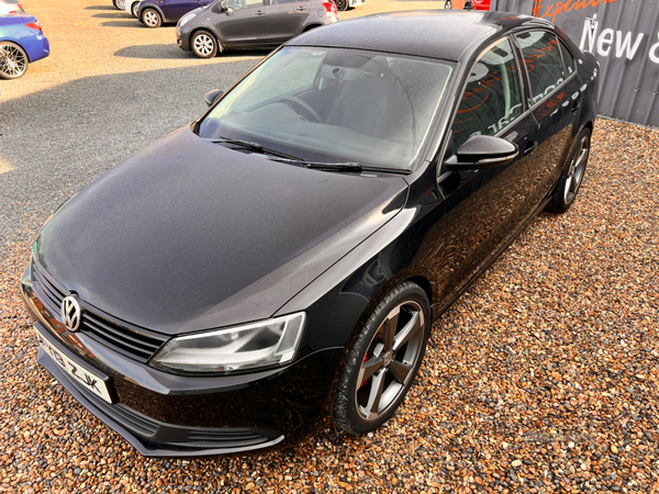 Volkswagen Jetta DIESEL SALOON in Antrim