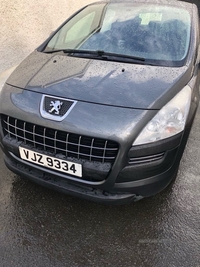 Peugeot 3008 1.6 HDi 112 Active 5dr in Tyrone