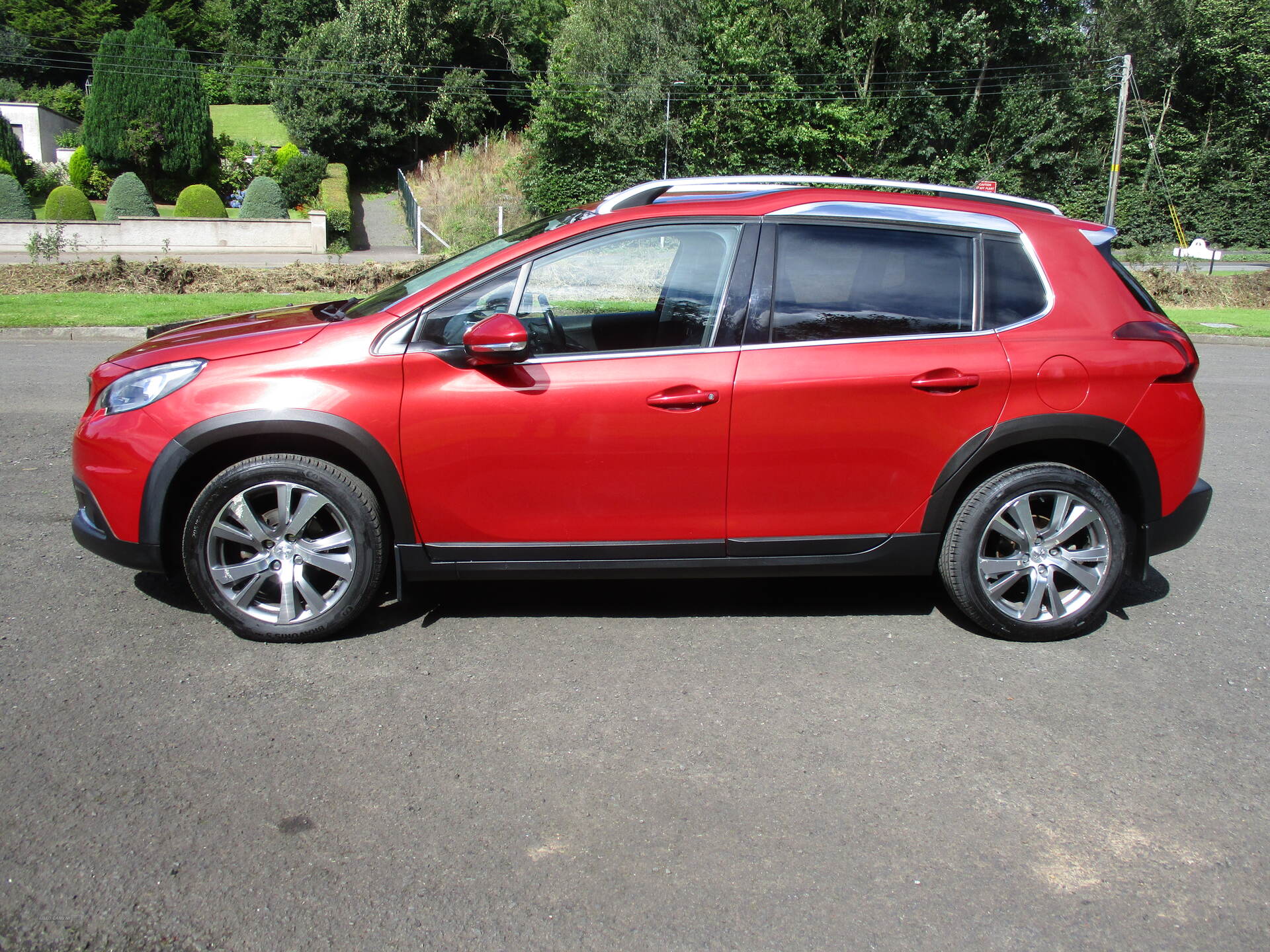 Peugeot 2008 DIESEL ESTATE in Derry / Londonderry