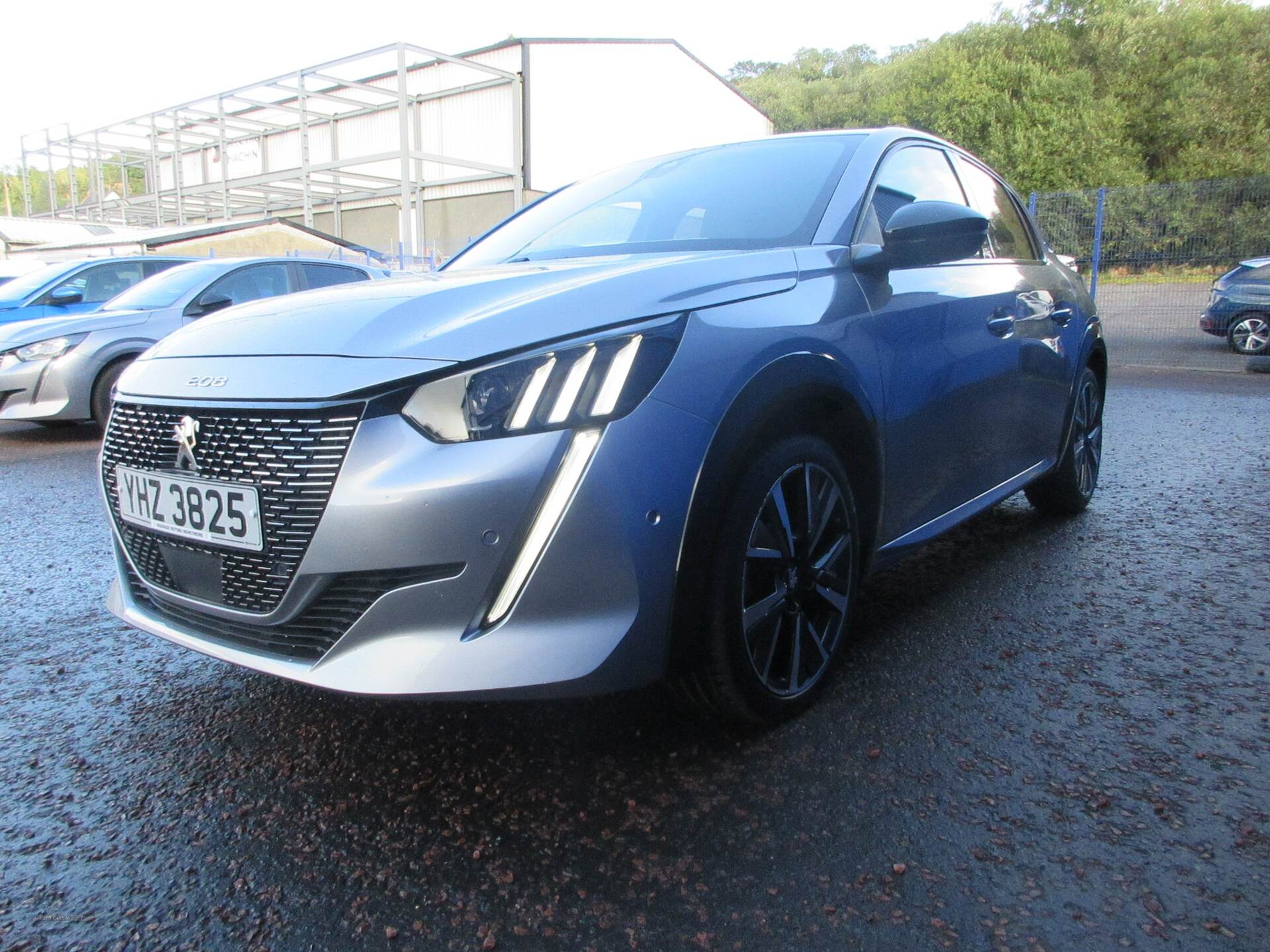 Jul 2021 Peugeot 208 1.5 BlueHDi 100 Active 5dr