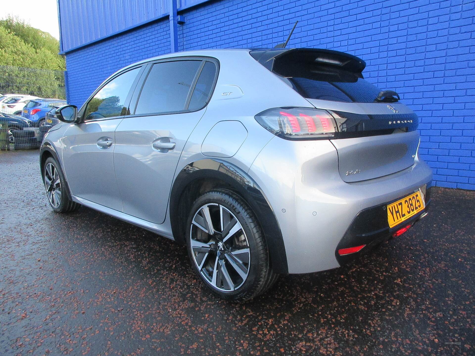 Jul 2021 Peugeot 208 1.5 BlueHDi 100 Active 5dr