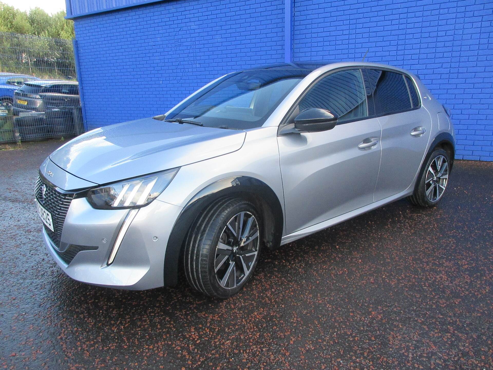 Jul 2021 Peugeot 208 1.5 BlueHDi 100 Active 5dr