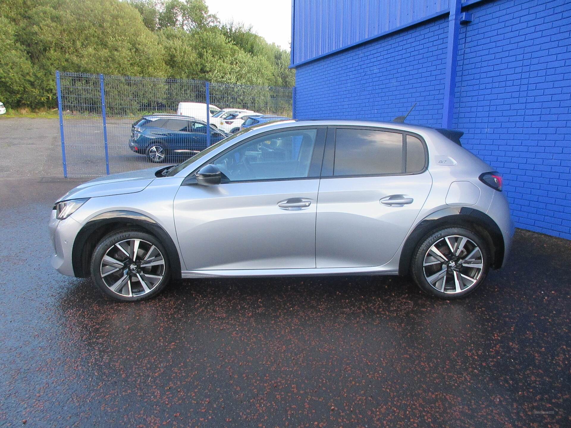 Jul 2021 Peugeot 208 1.5 BlueHDi 100 Active 5dr