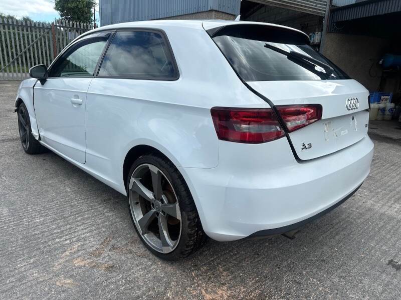  2014 Audi A3 SE 1.6 TDi 3dr CLH