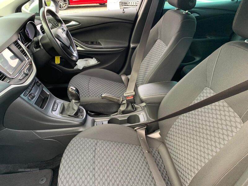 Mar 2020 Vauxhall Astra 1.5 Turbo D 105 Business Edition Nav 5dr
