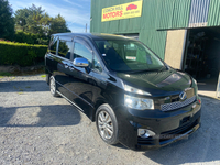 Toyota Voxy 8 SEATS in Down