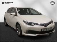 Toyota Auris 1.6 D-4D Excel 5dr in Derry / Londonderry