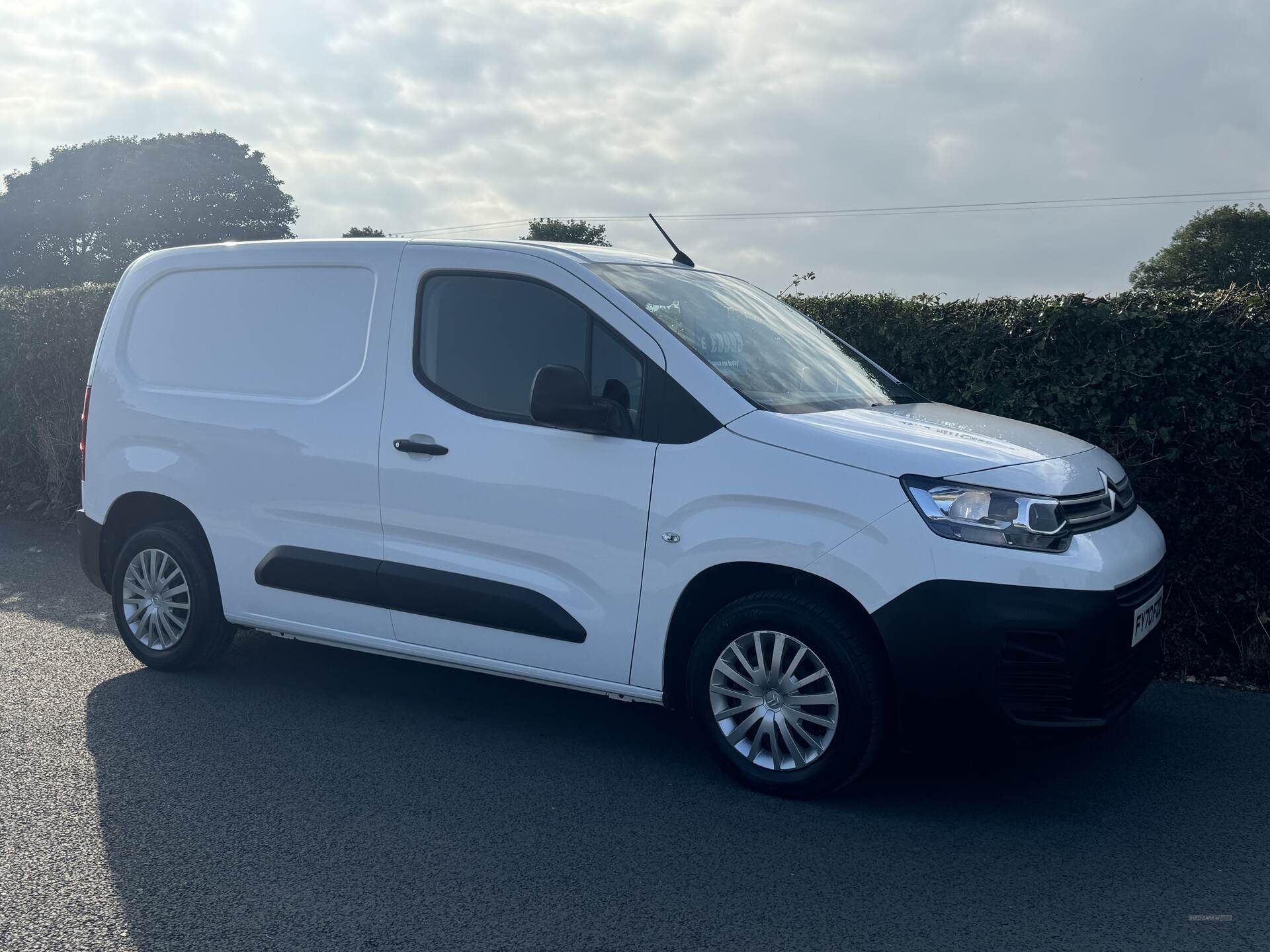 Citroen Berlingo M DIESEL in Down