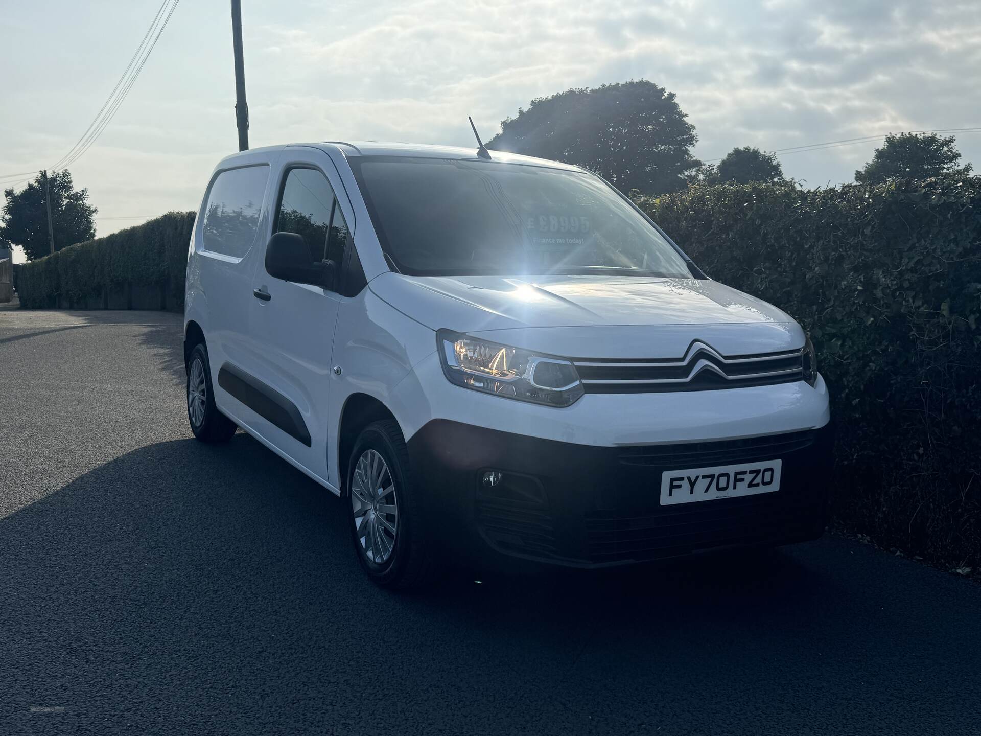 Citroen Berlingo M DIESEL in Down